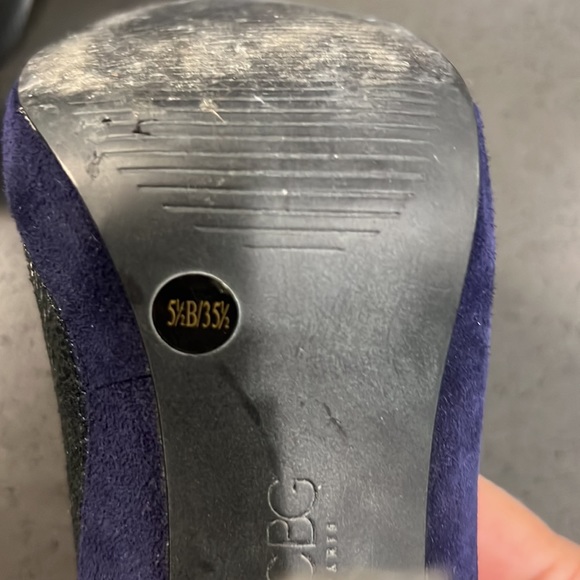 Womens bcbg high heels size 5 1/2 - Picture 4 of 4